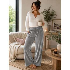 Universal Thread Women's 2X Heather Gray Velour Wide Leg Lounge Pants